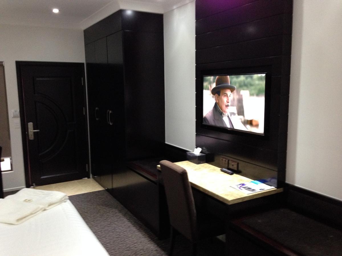 Western Downs Motor Inn Miles Номер фото