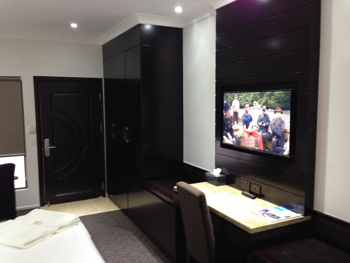 Western Downs Motor Inn Miles Номер фото