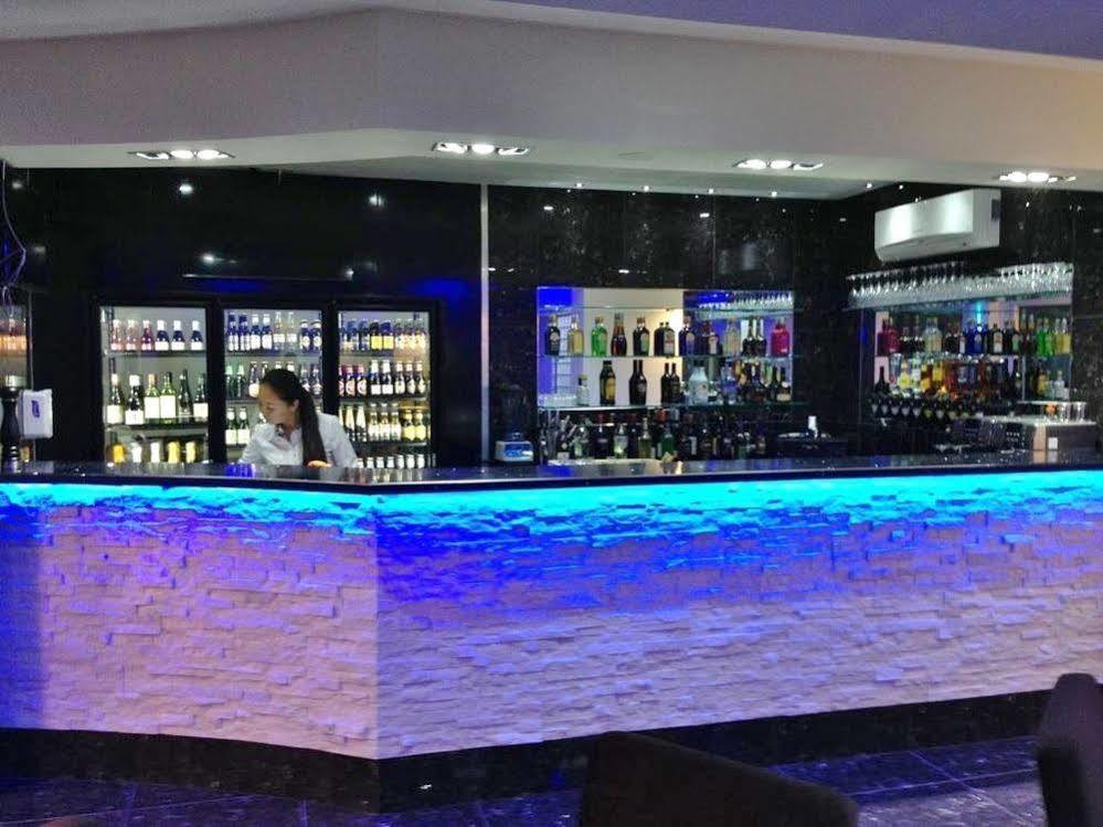 Western Downs Motor Inn Miles Экстерьер фото